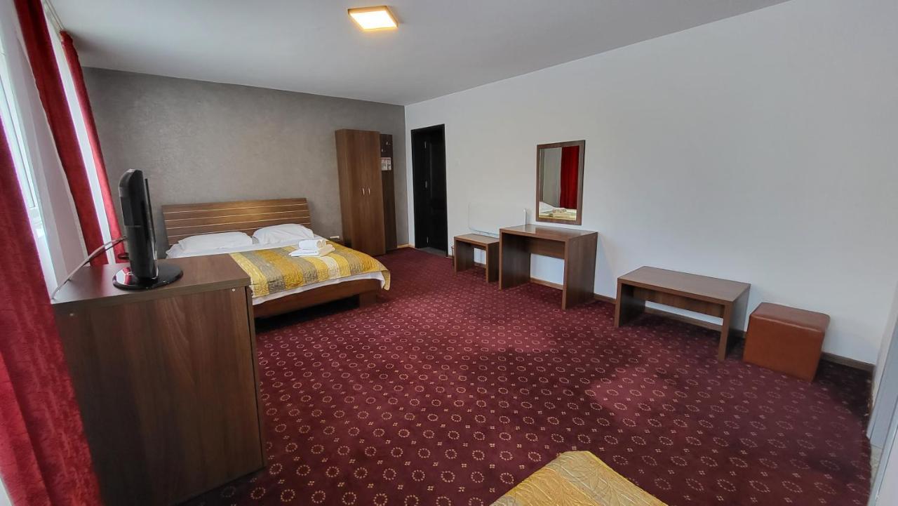 Boutique Global Aparthotel Brasov Exterior photo
