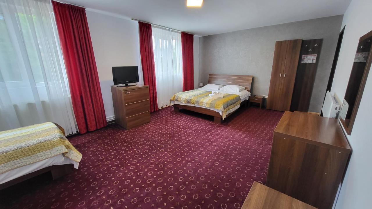 Boutique Global Aparthotel Brasov Exterior photo