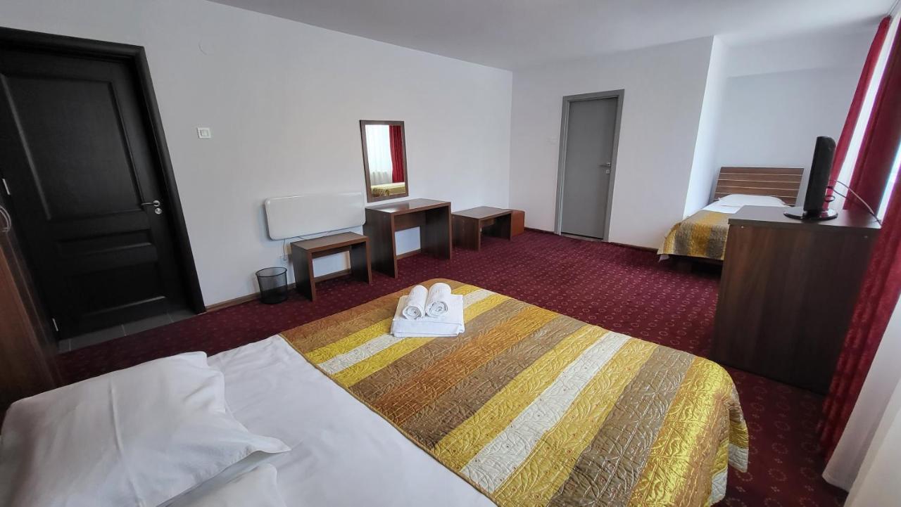 Boutique Global Aparthotel Brasov Exterior photo