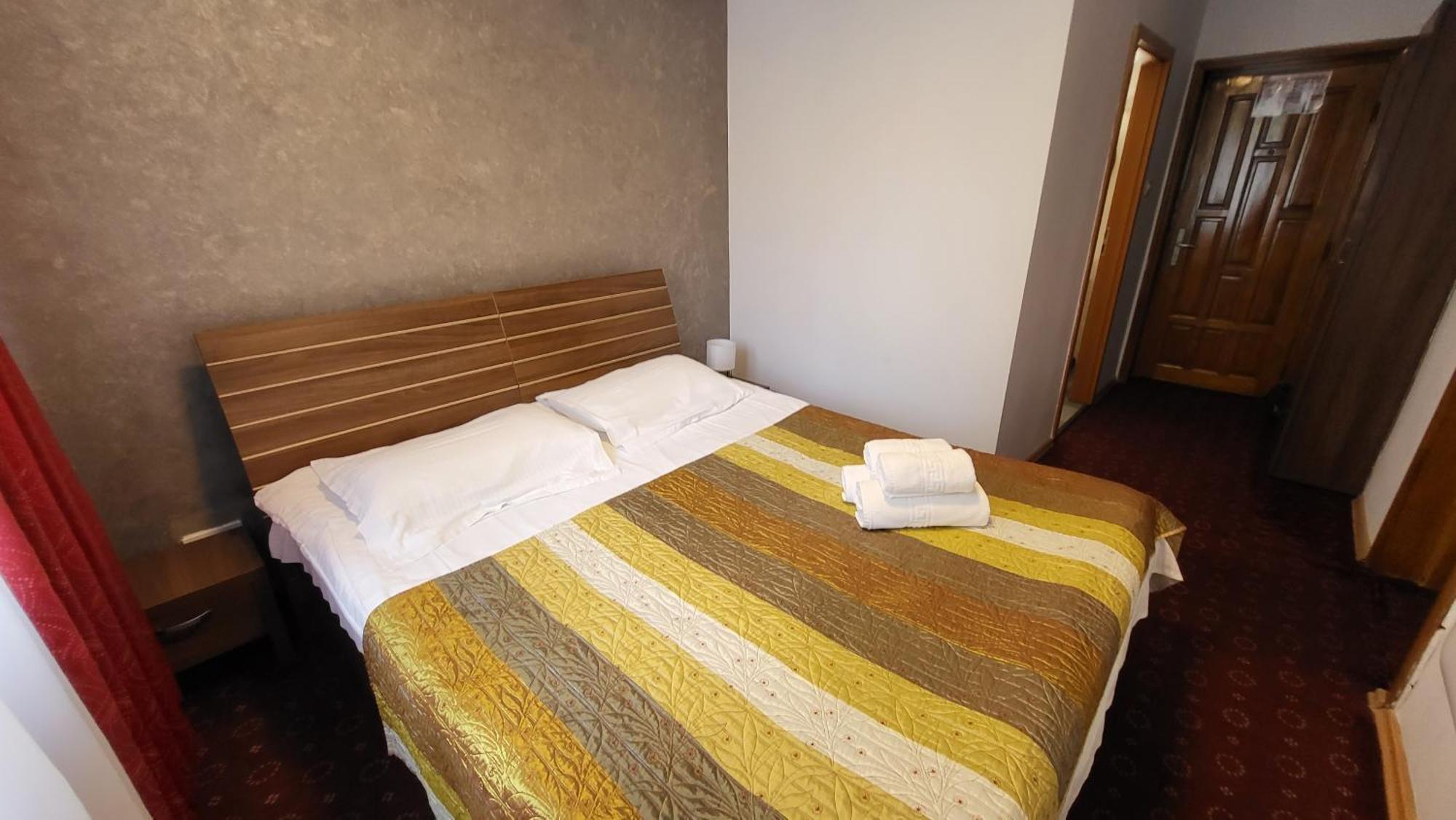 Boutique Global Aparthotel Brasov Exterior photo
