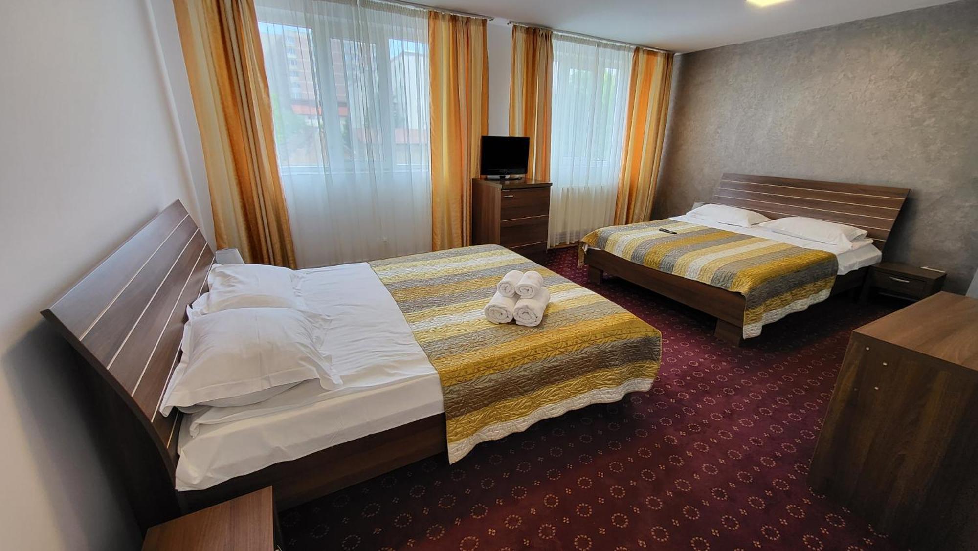 Boutique Global Aparthotel Brasov Exterior photo